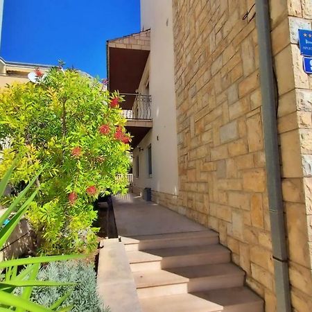 Apartments Slado Omiš Eksteriør billede