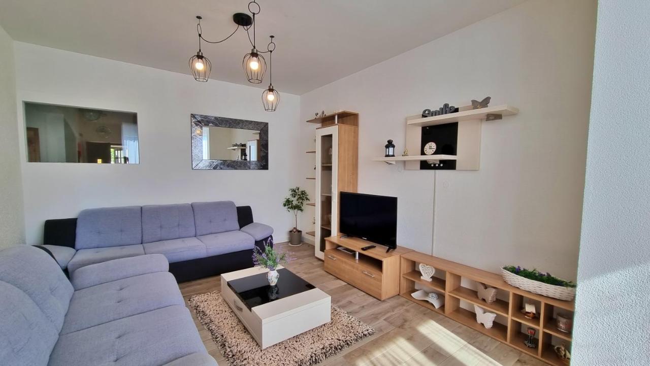 Apartments Slado Omiš Eksteriør billede