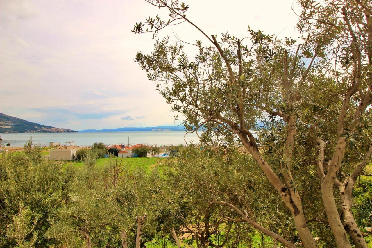 Apartments Slado Omiš Eksteriør billede
