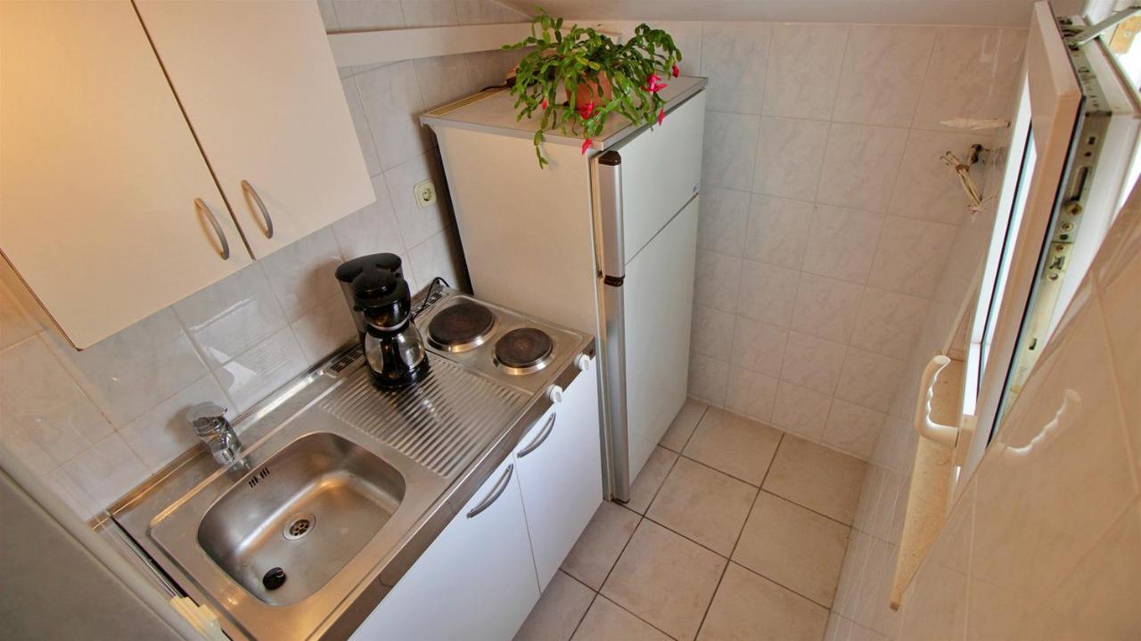 Apartments Slado Omiš Eksteriør billede